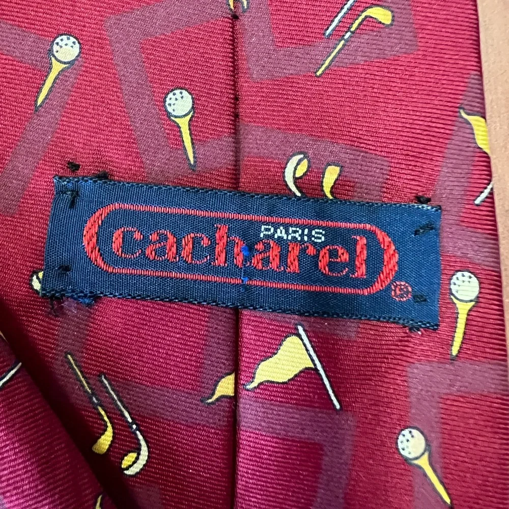 Cacharel Silk Necktie Golf Print Made in Italy Vintage Mens Tie WPL 13303